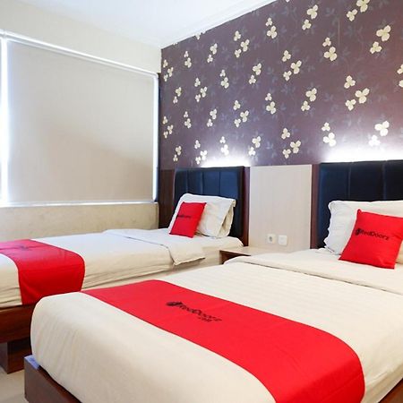 Reddoorz Plus At Grand Pacifik Hotel Μακασάρ Εξωτερικό φωτογραφία